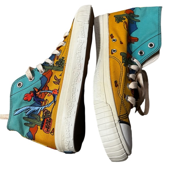 Looney Tunes 10  KED Sneakers 90s Characters Name and related warne Bros .1994 - Picture 8 of 12